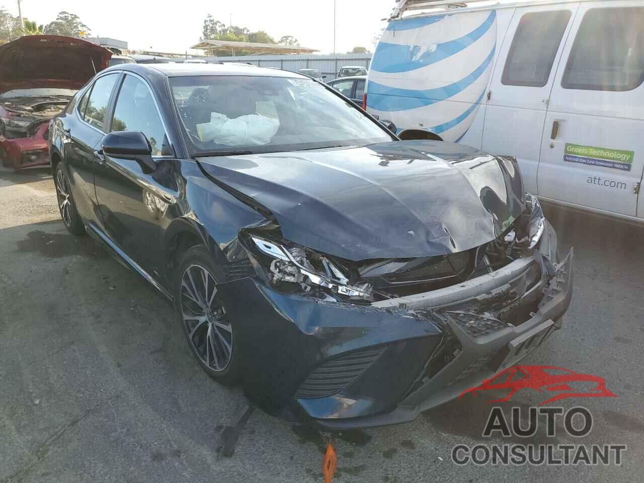 TOYOTA CAMRY 2020 - 4T1G11AK8LU505388