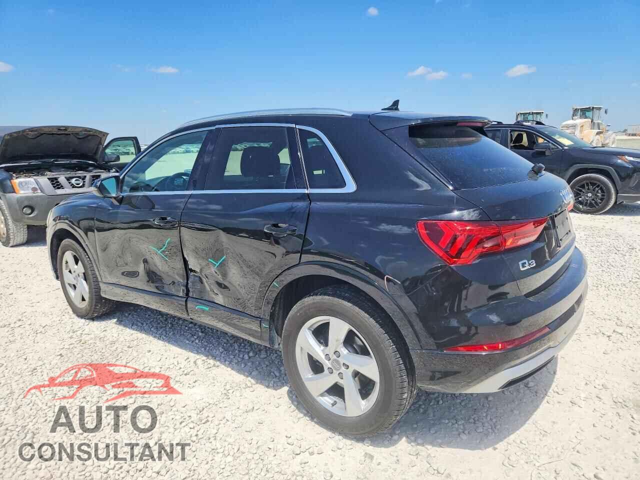 AUDI Q3 2019 - WA1AECF38K1076159