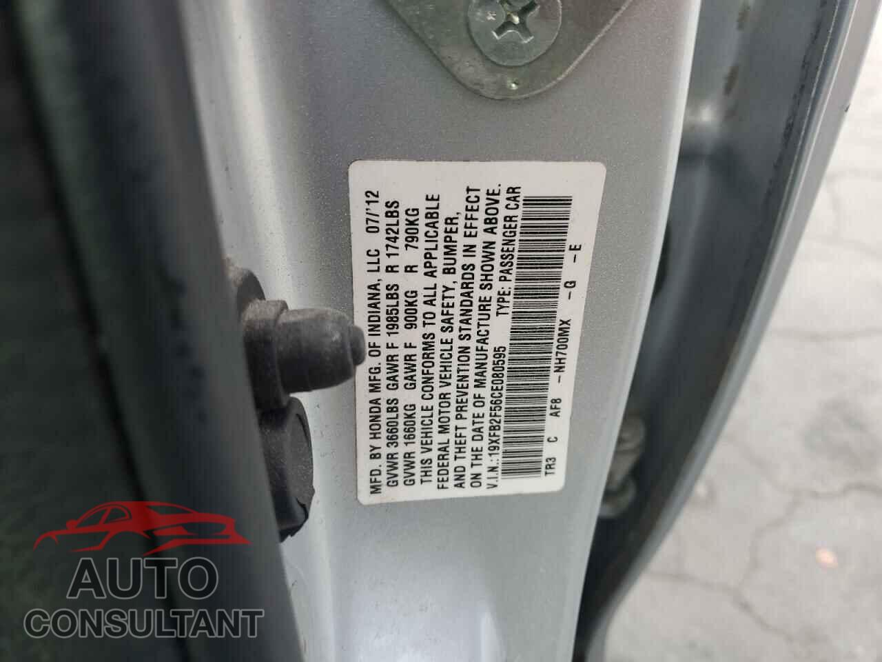 HONDA CIVIC 2012 - 19XFB2F56CE080595