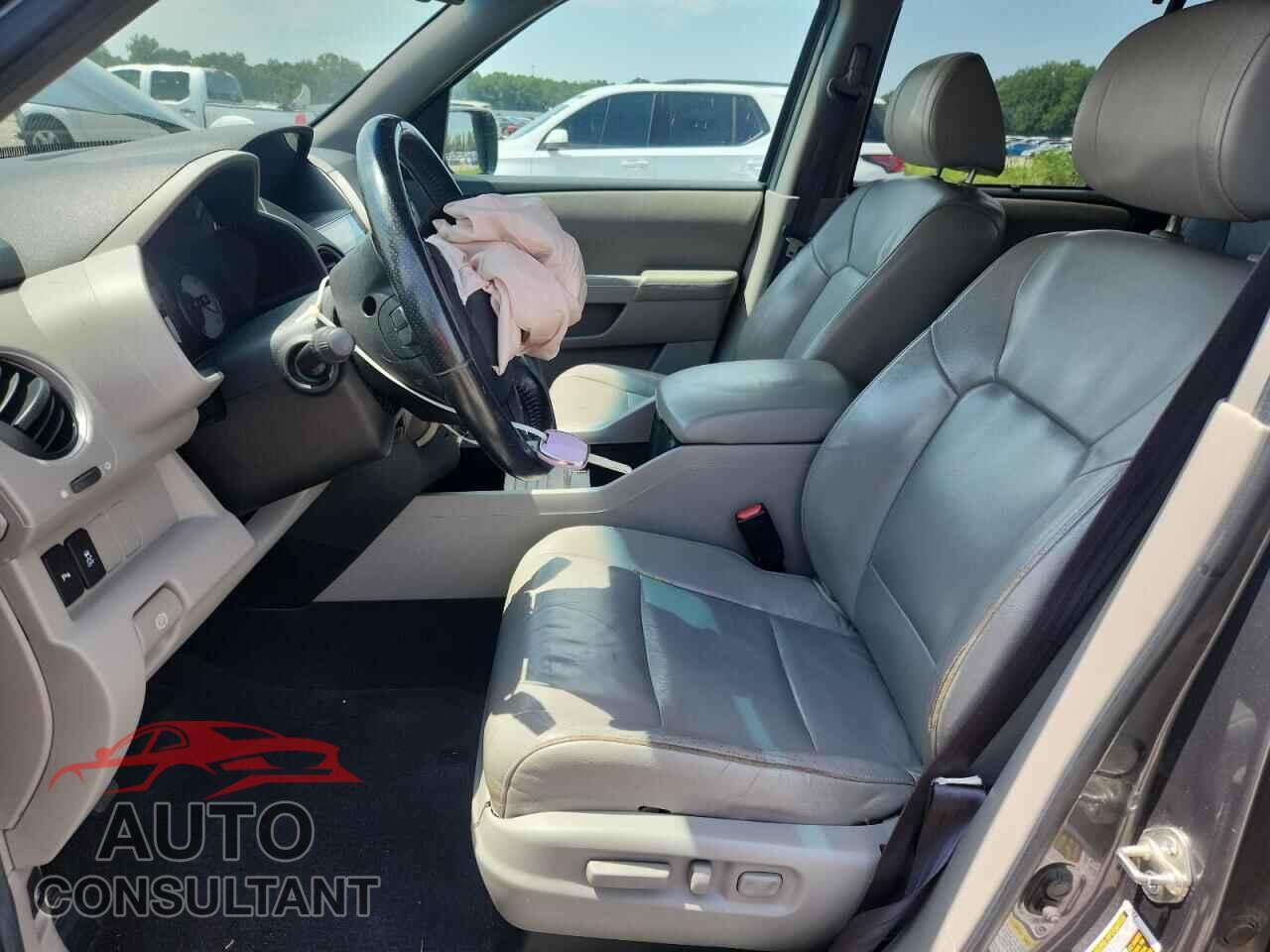 HONDA PILOT 2012 - 5FNYF3H97CB024694