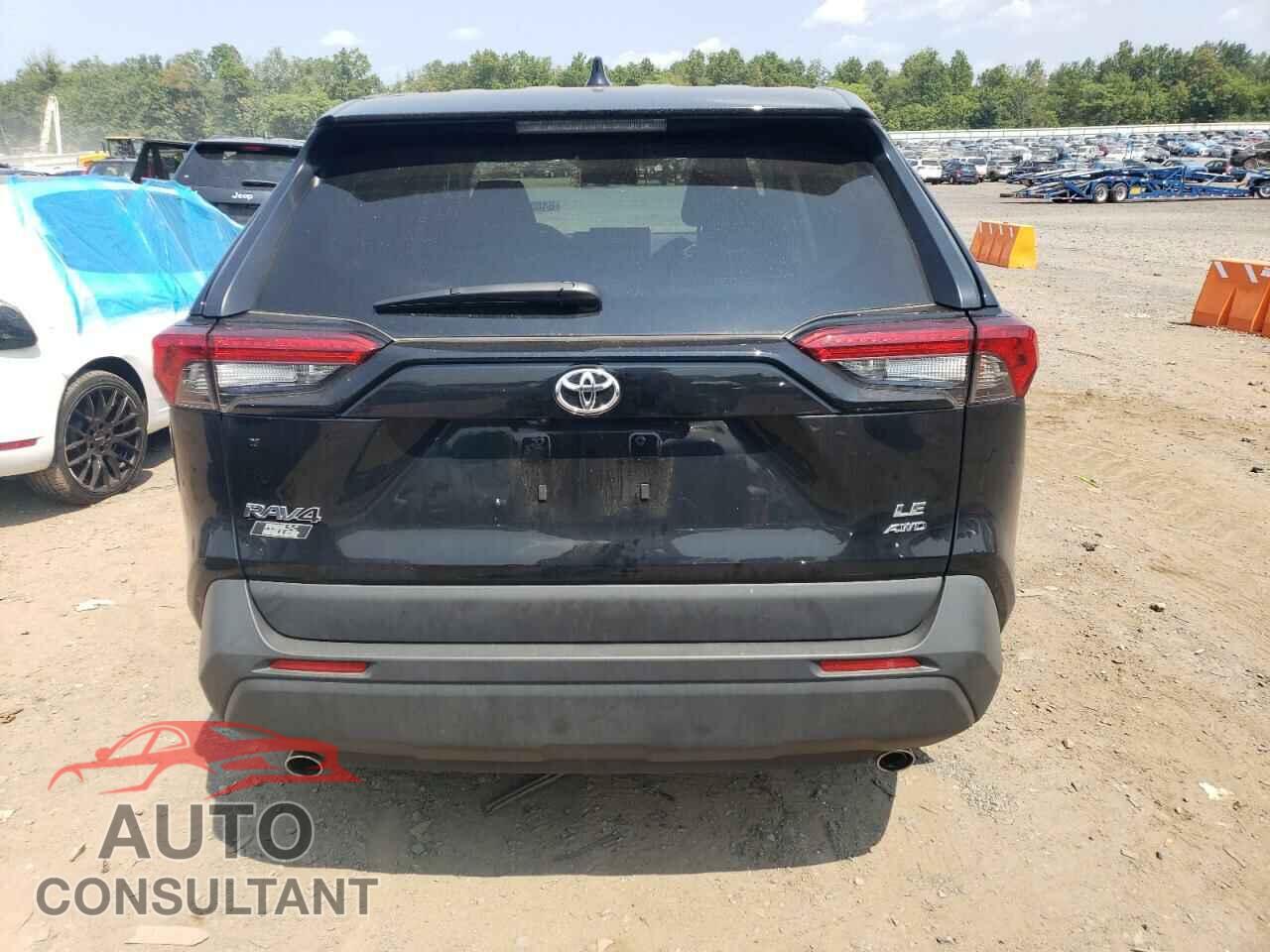 TOYOTA RAV4 2023 - 2T3F1RFVXPC381085