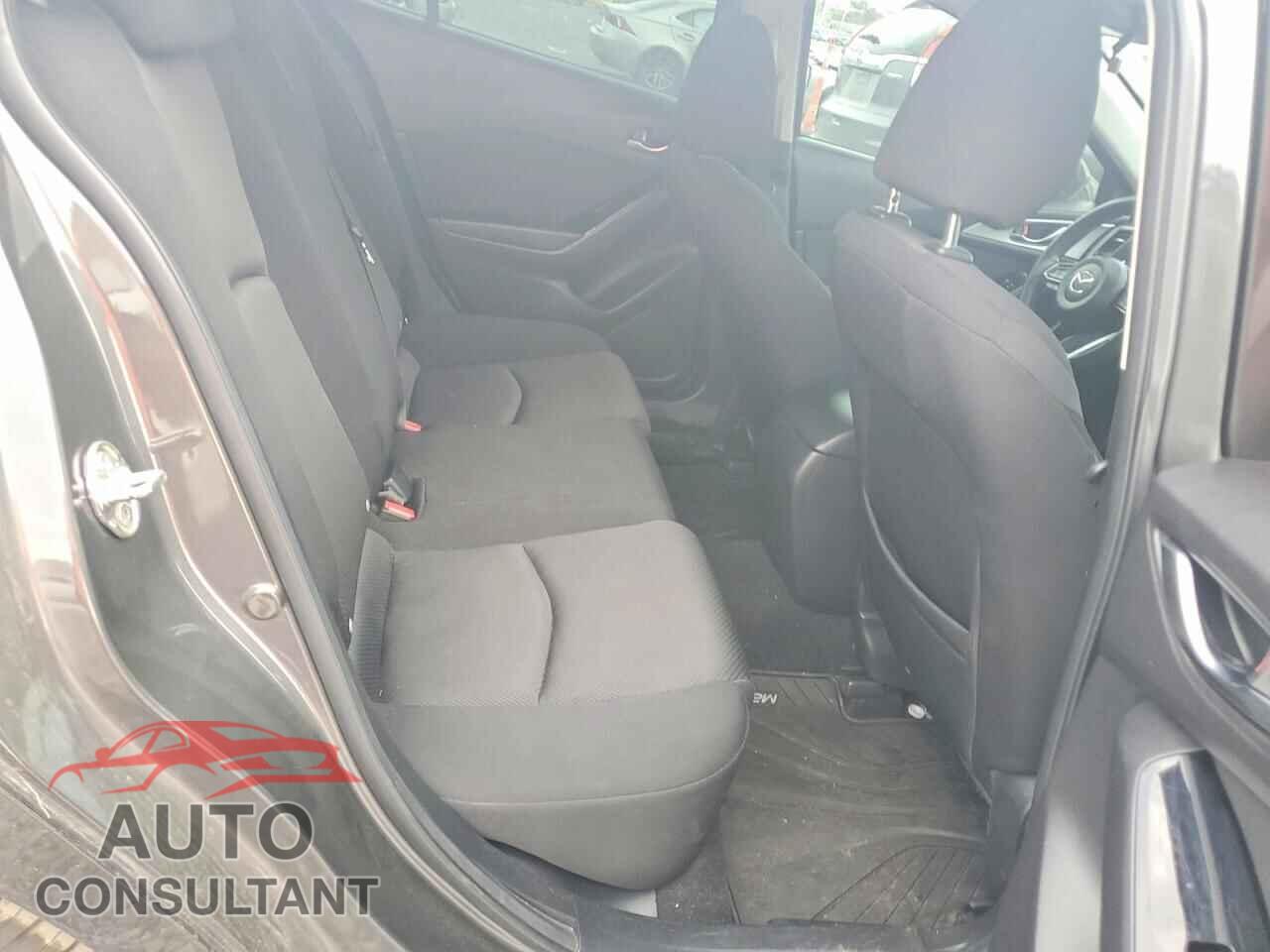 MAZDA 3 2017 - 3MZBN1K76HM112818