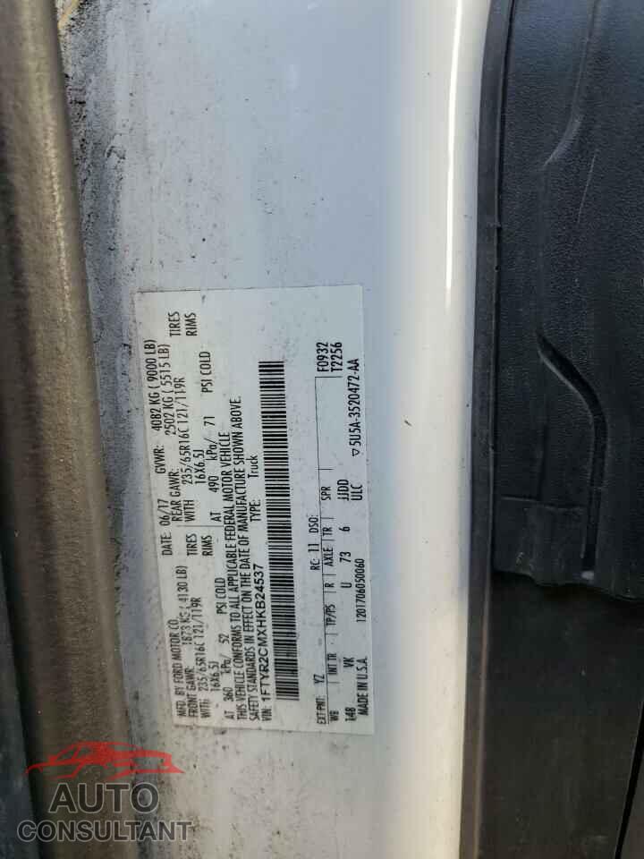 FORD TRANSIT 2017 - 1FTYR2CMXHKB24537
