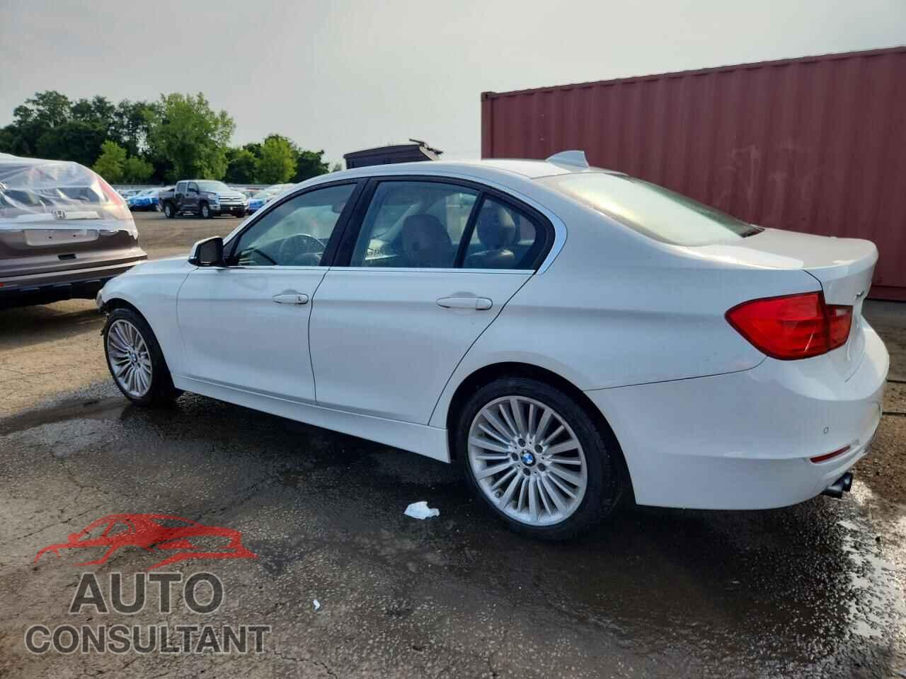 BMW 3 SERIES 2013 - WBA3B3C53DF535033