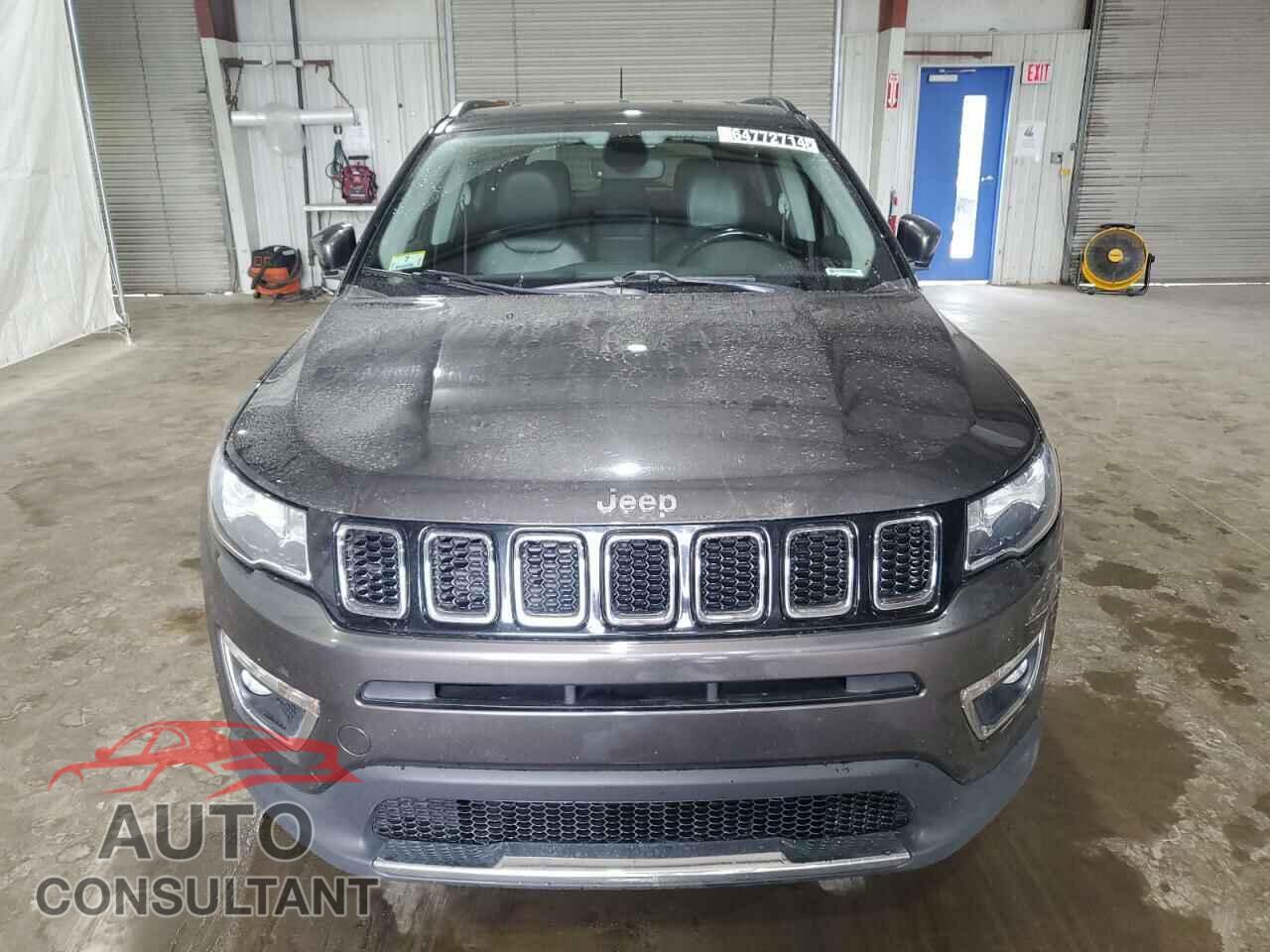 JEEP COMPASS 2019 - 3C4NJDCB4KT817789