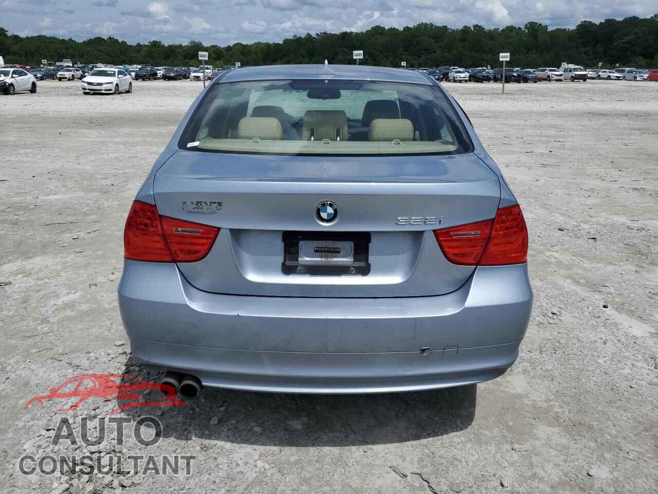 BMW 3 SERIES 2011 - WBAPH7C52BE460139