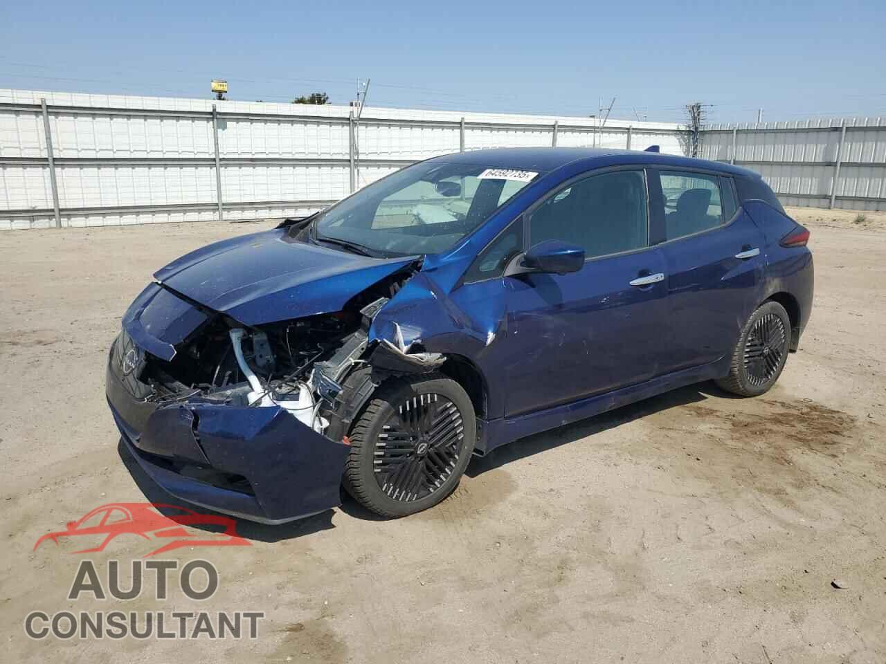 NISSAN LEAF 2023 - 1N4CZ1CV7PC556014