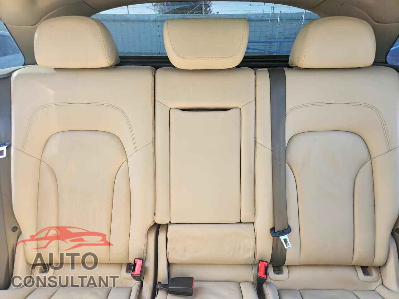 AUDI Q5 2011 - WA1LFAFP6BA112847