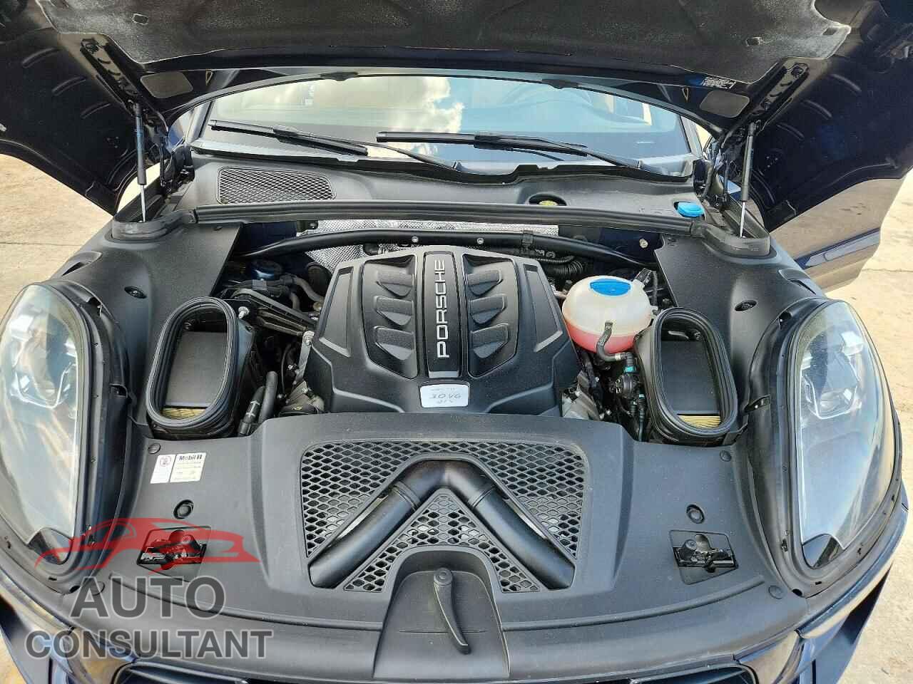 PORSCHE MACAN 2017 - WP1AG2A59HLB55323