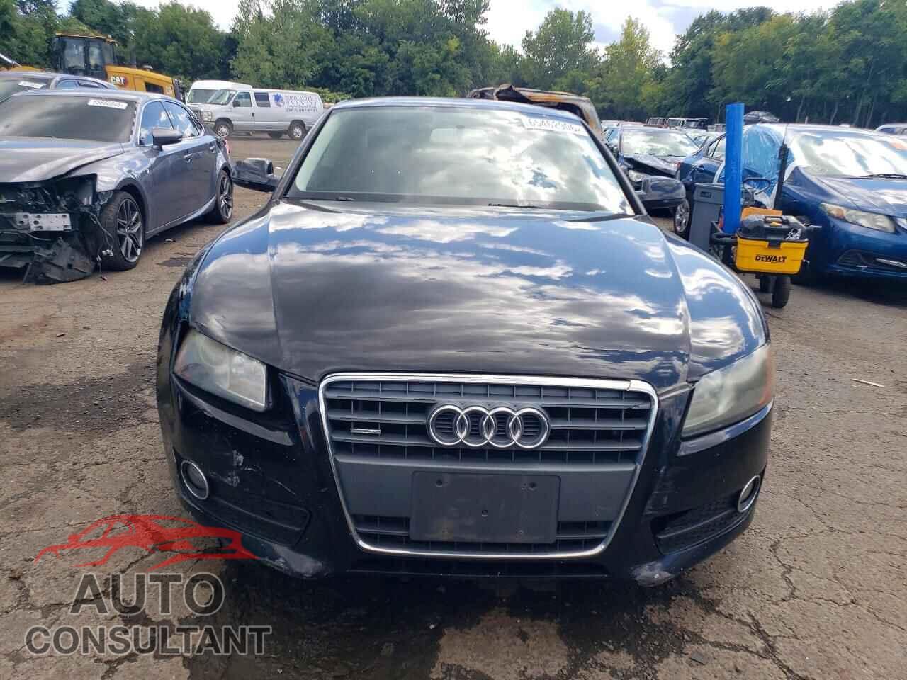 AUDI A5 2010 - WAUCFAFR1AA052284
