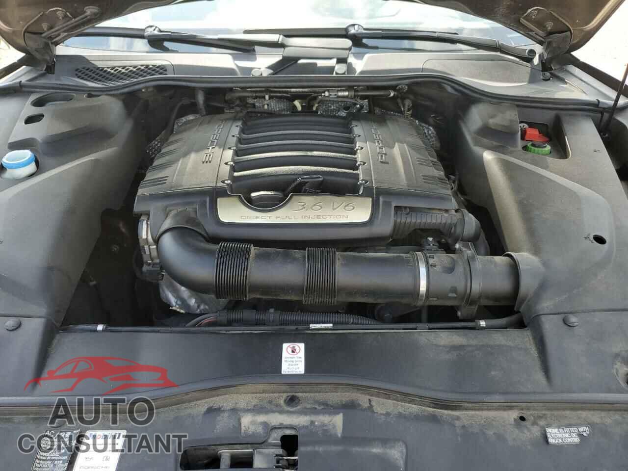 PORSCHE CAYENNE 2016 - WP1AA2A27GKA10681