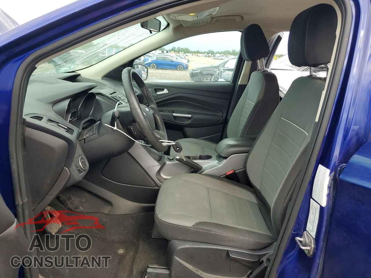FORD ESCAPE 2015 - 1FMCU0GX5FUC30005