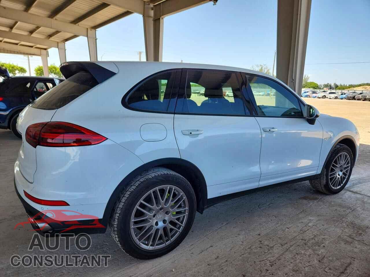 PORSCHE CAYENNE 2016 - WP1AE2A24GLA64485