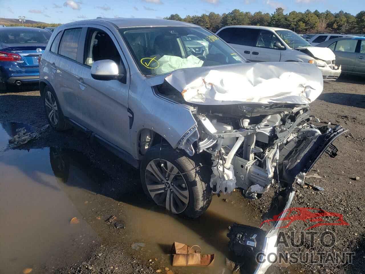 MITSUBISHI OUTLANDER 2021 - JA4APUAU7MU004127