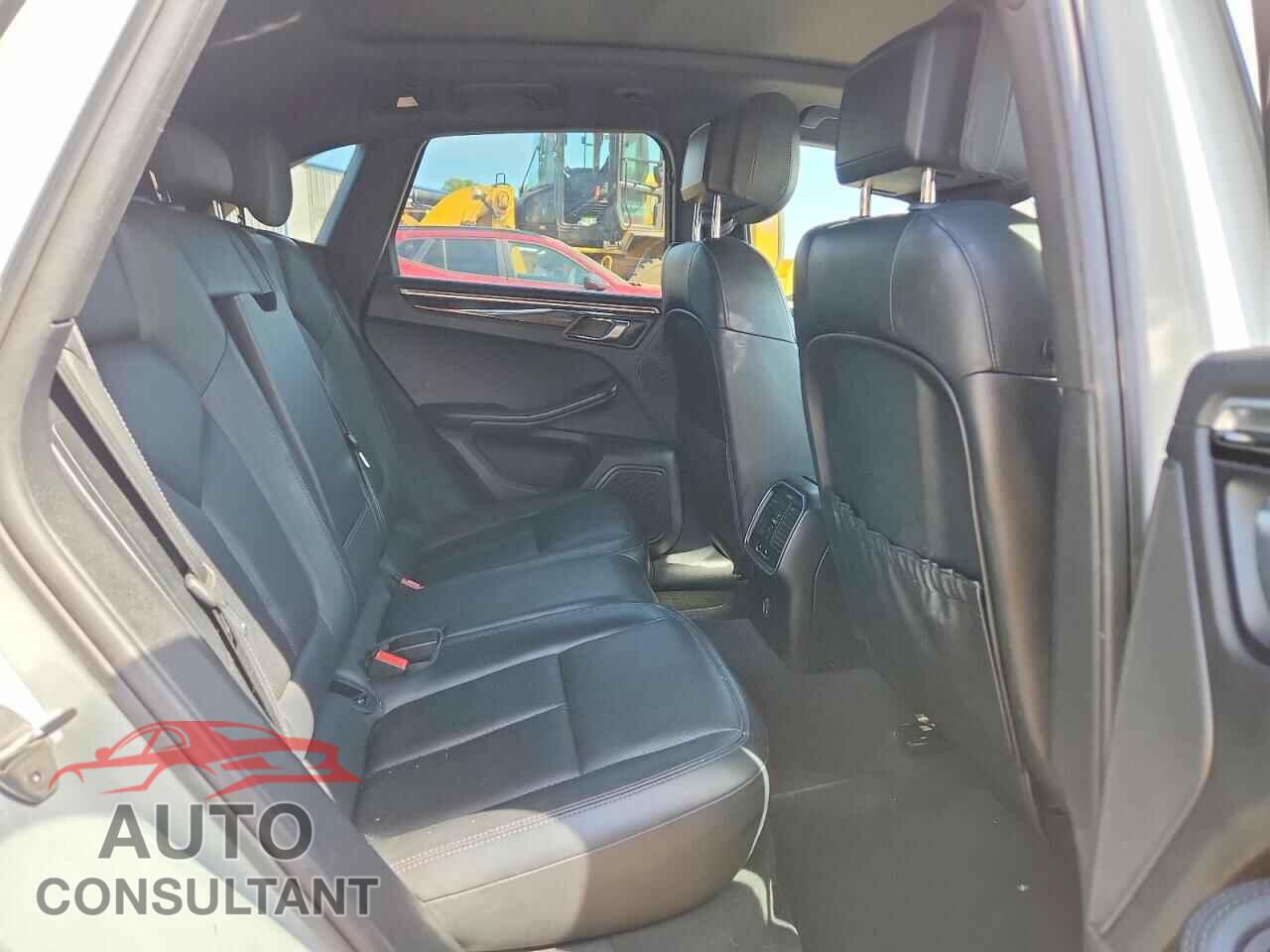PORSCHE MACAN 2019 - WP1AA2A52KLB01693