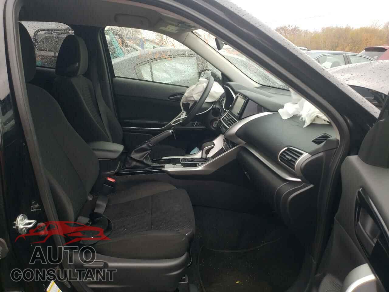 MITSUBISHI ECLIPSE 2018 - JA4AT3AA9JZ041139