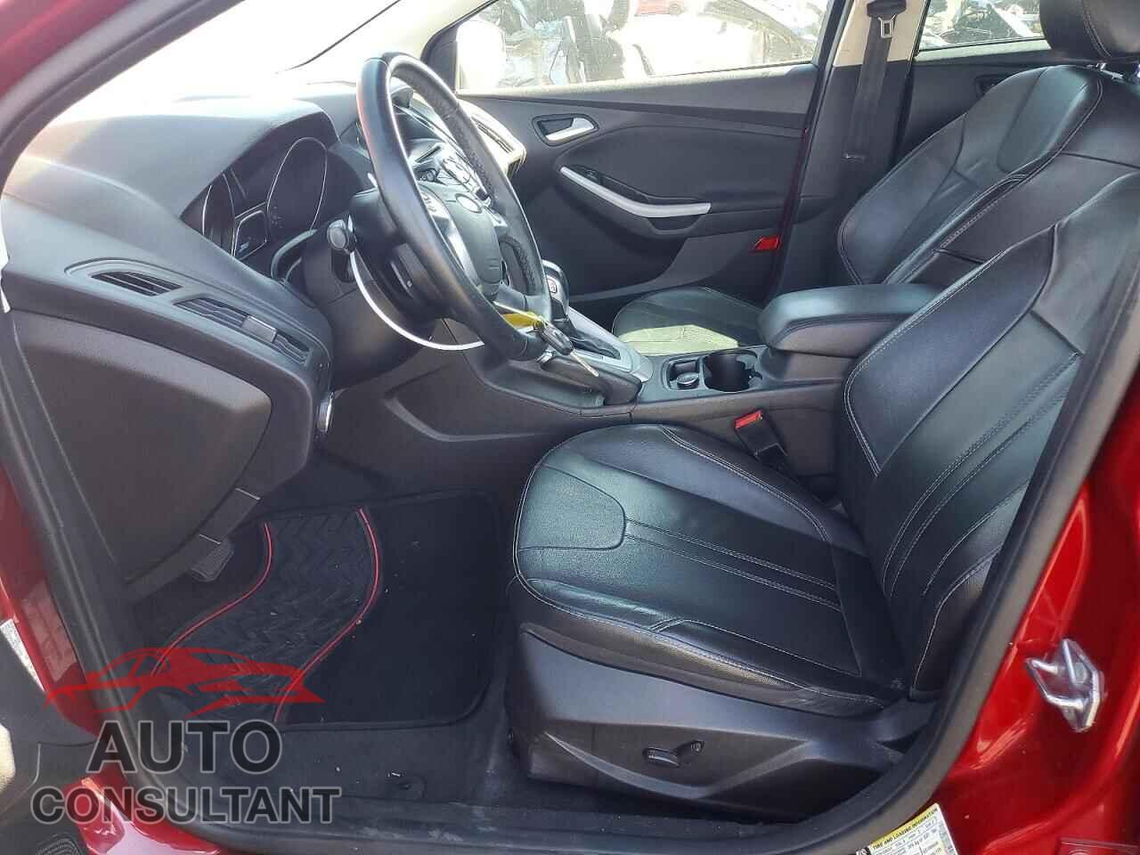 FORD FOCUS 2014 - 1FADP3F29EL442472