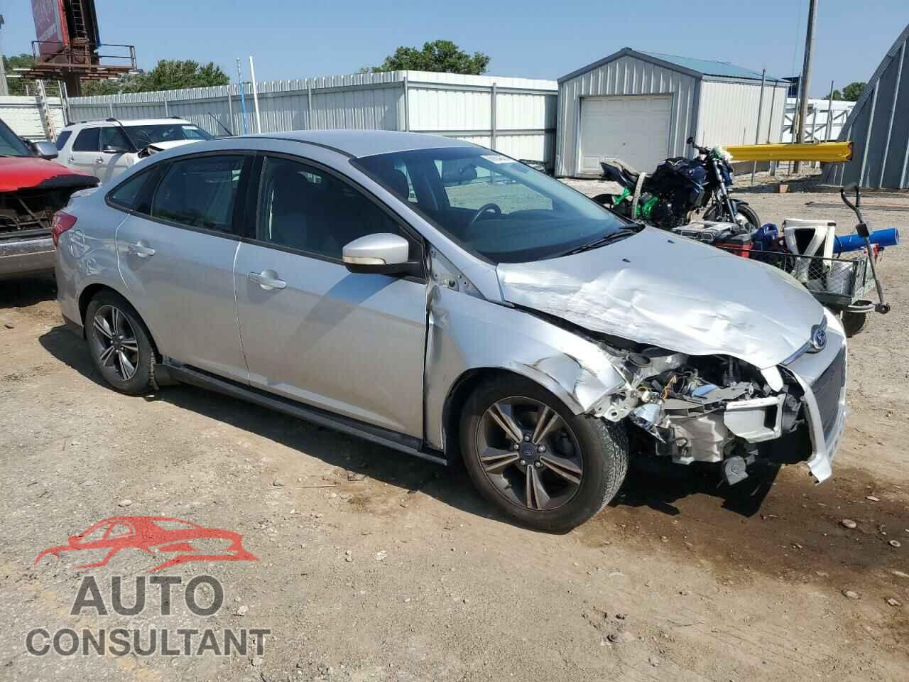 FORD FOCUS 2014 - 1FADP3F20EL109867