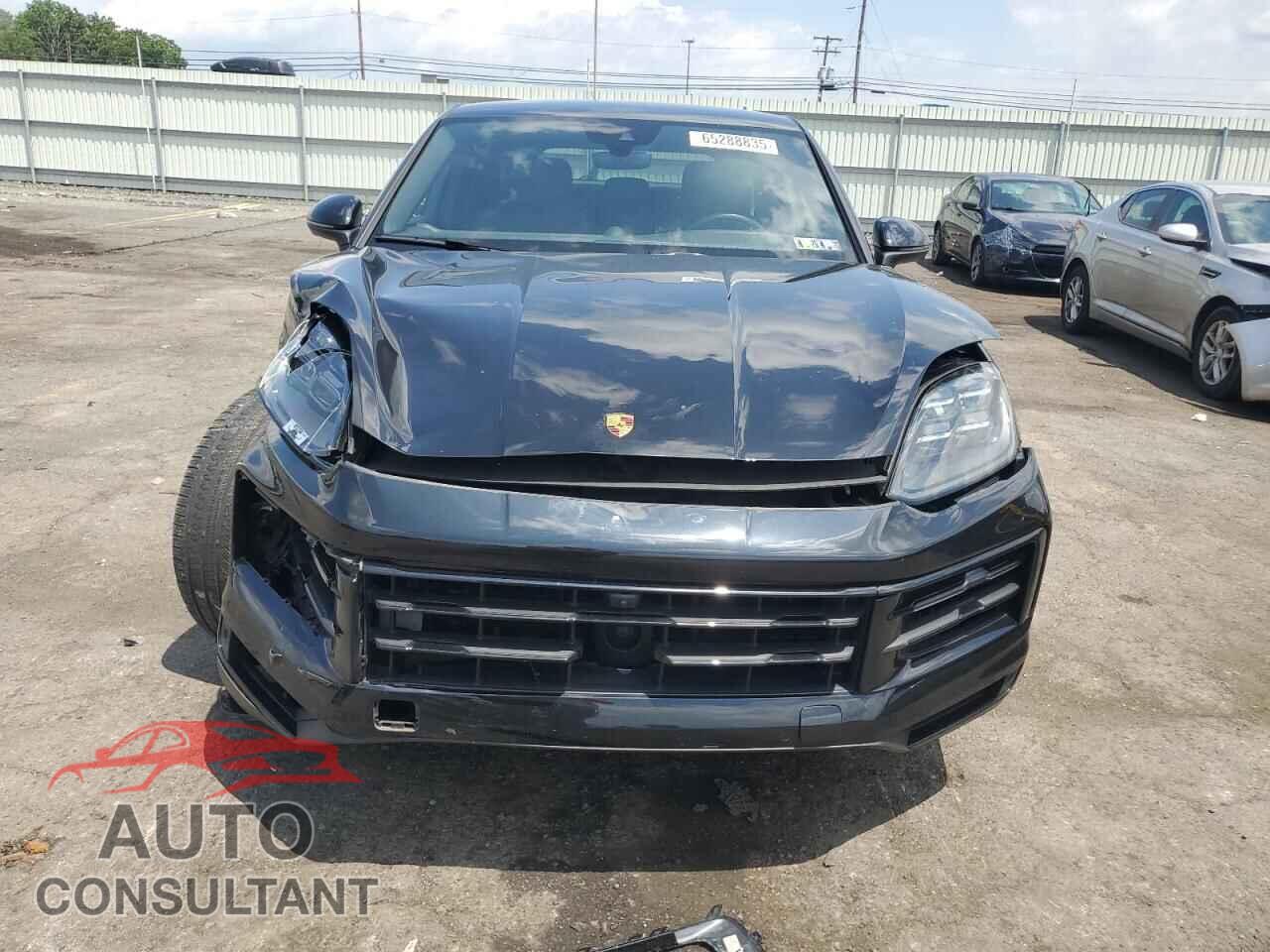 PORSCHE CAYENNE 2024 - WP1BA2AY2RDA49095