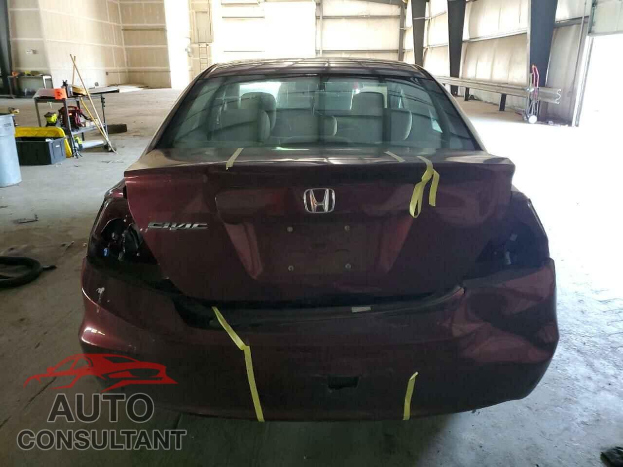 HONDA CIVIC 2012 - 2HGFB2E56CH533721