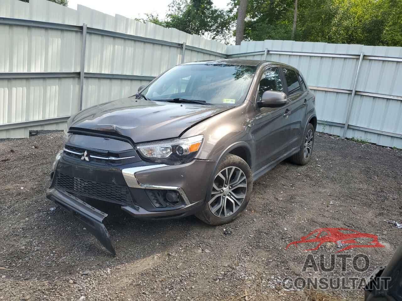 MITSUBISHI OUTLANDER 2018 - JA4AR3AU7JZ012215