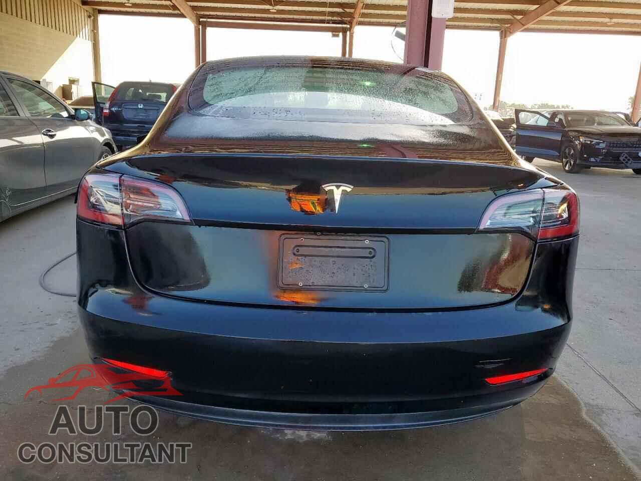 TESLA MODEL 3 2023 - 5YJ3E1EA4PF438974