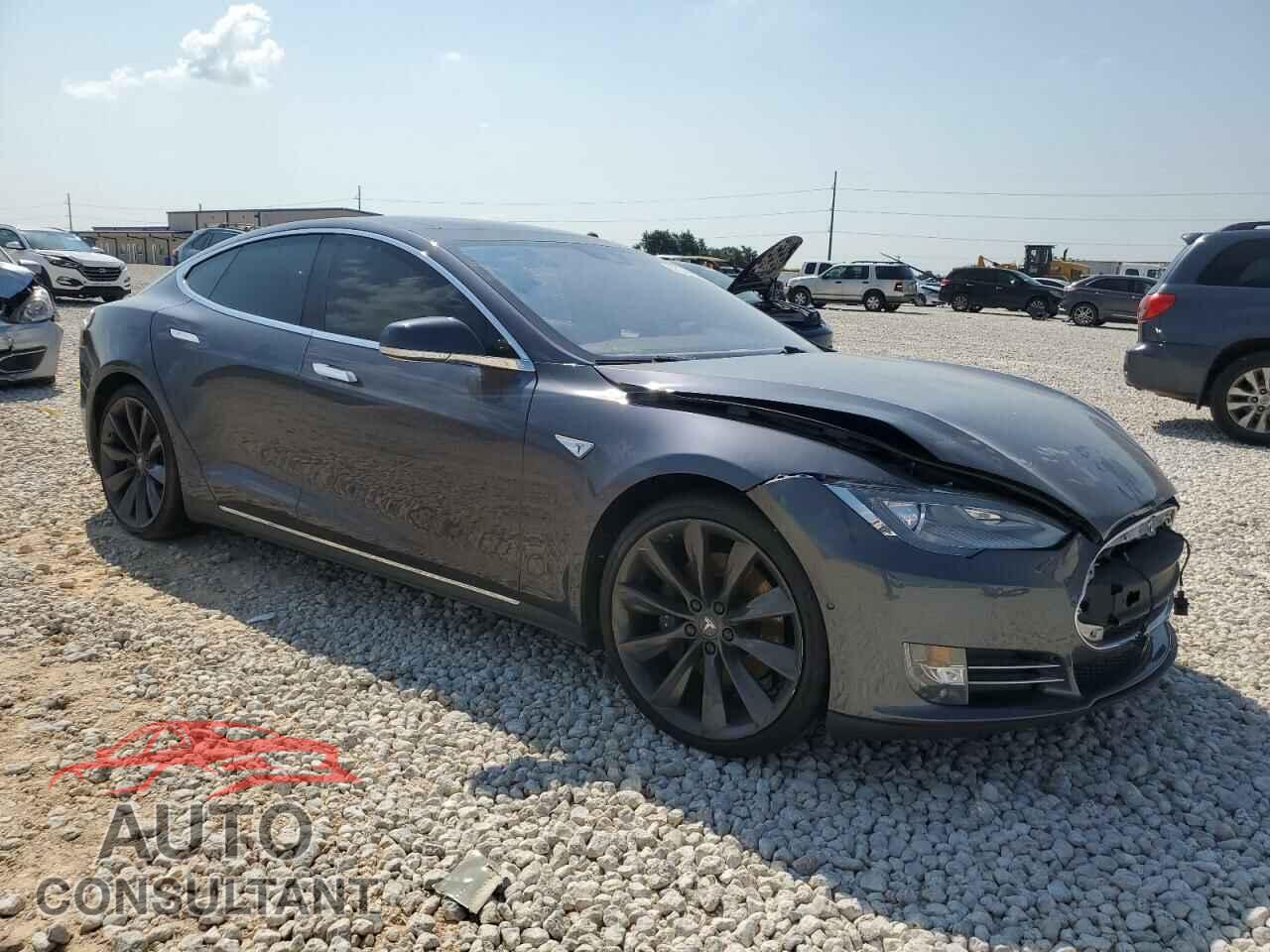 TESLA MODEL S 2016 - 5YJSA1E20GF128904