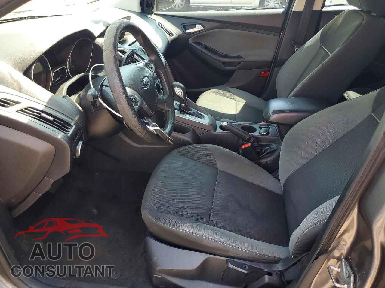 FORD FOCUS 2013 - 1FADP3F29DL371997