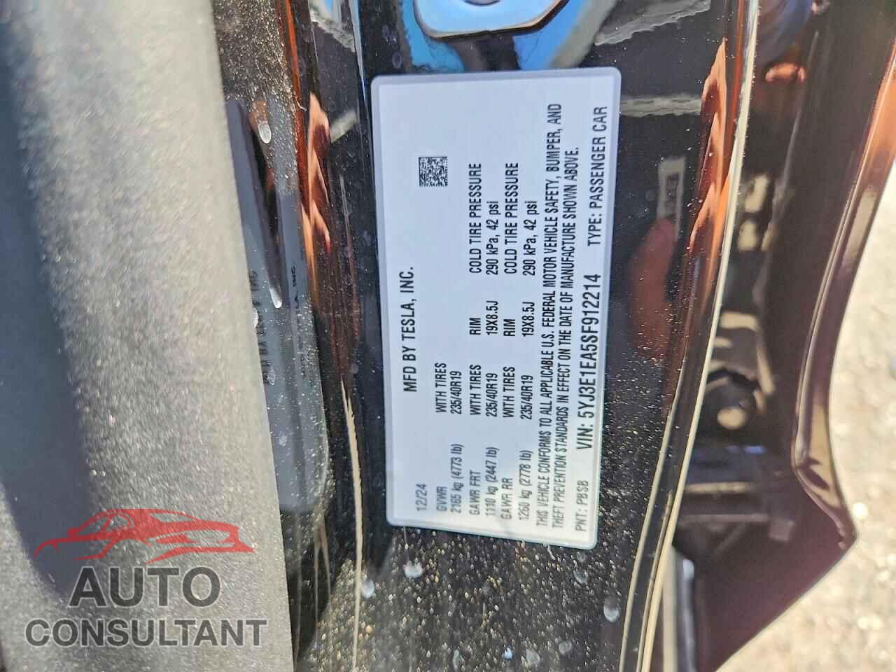 TESLA MODEL 3 2025 - 5YJ3E1EA5SF912214