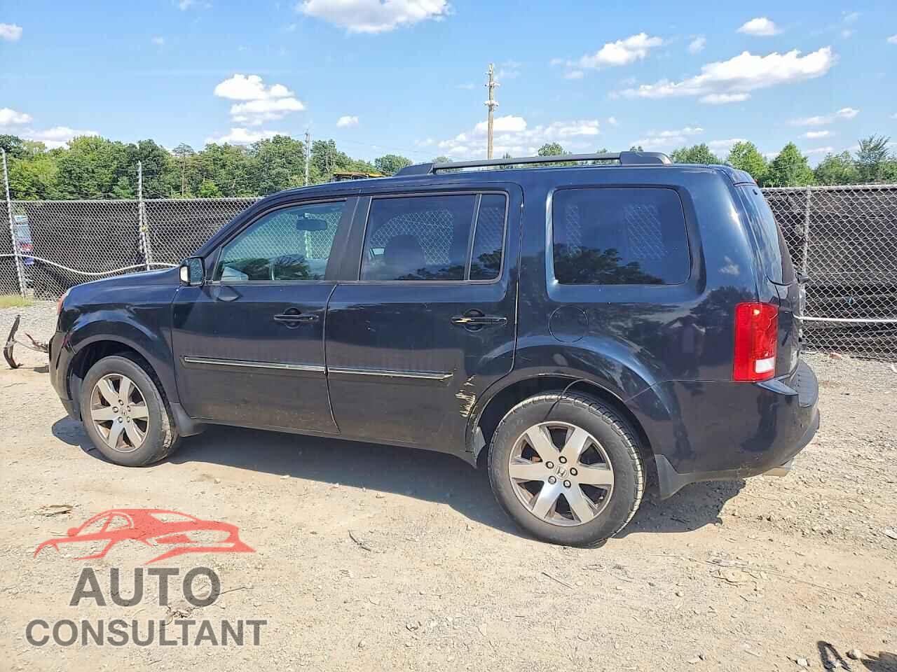HONDA PILOT 2015 - 5FNYF4H93FB047853
