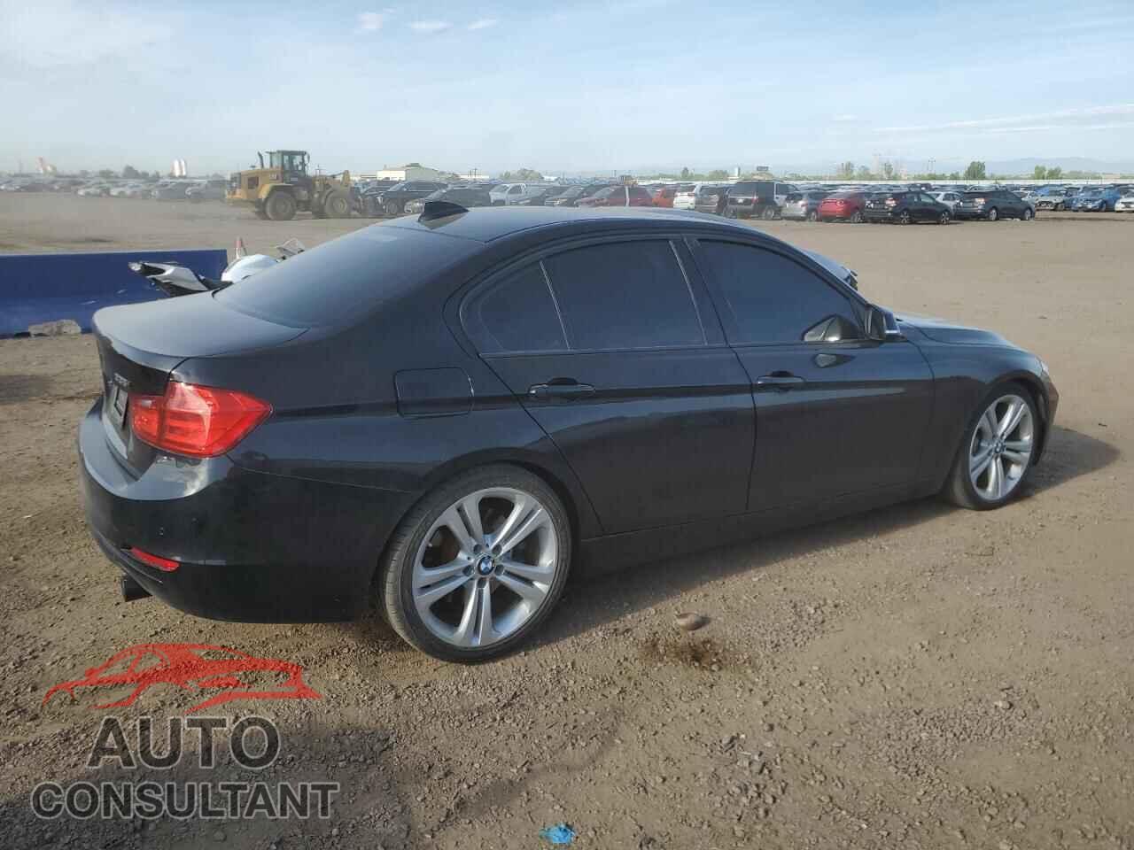 BMW 3 SERIES 2012 - WBA3A9C59CF270056