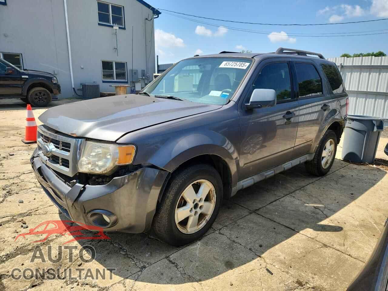 FORD ESCAPE 2010 - 1FMCU9D75AKA30609