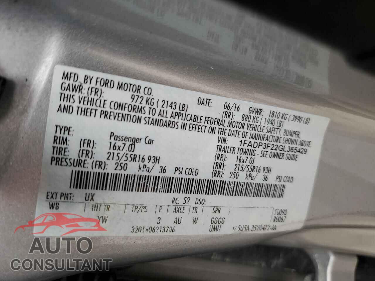 FORD FOCUS 2016 - 1FADP3F22GL365429
