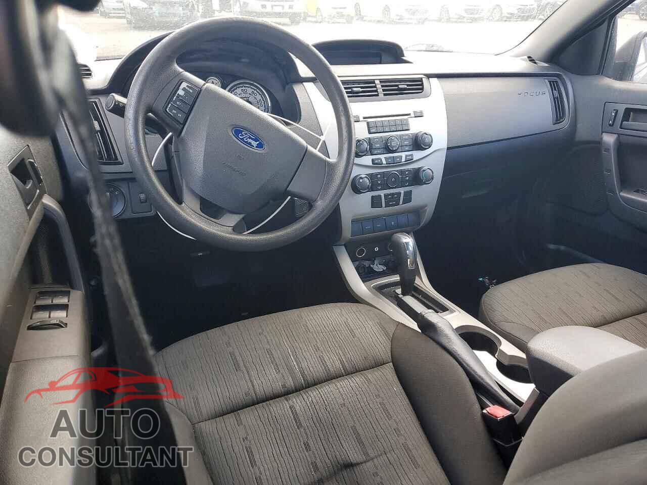 FORD FOCUS 2010 - 1FAHP3FN8AW131183
