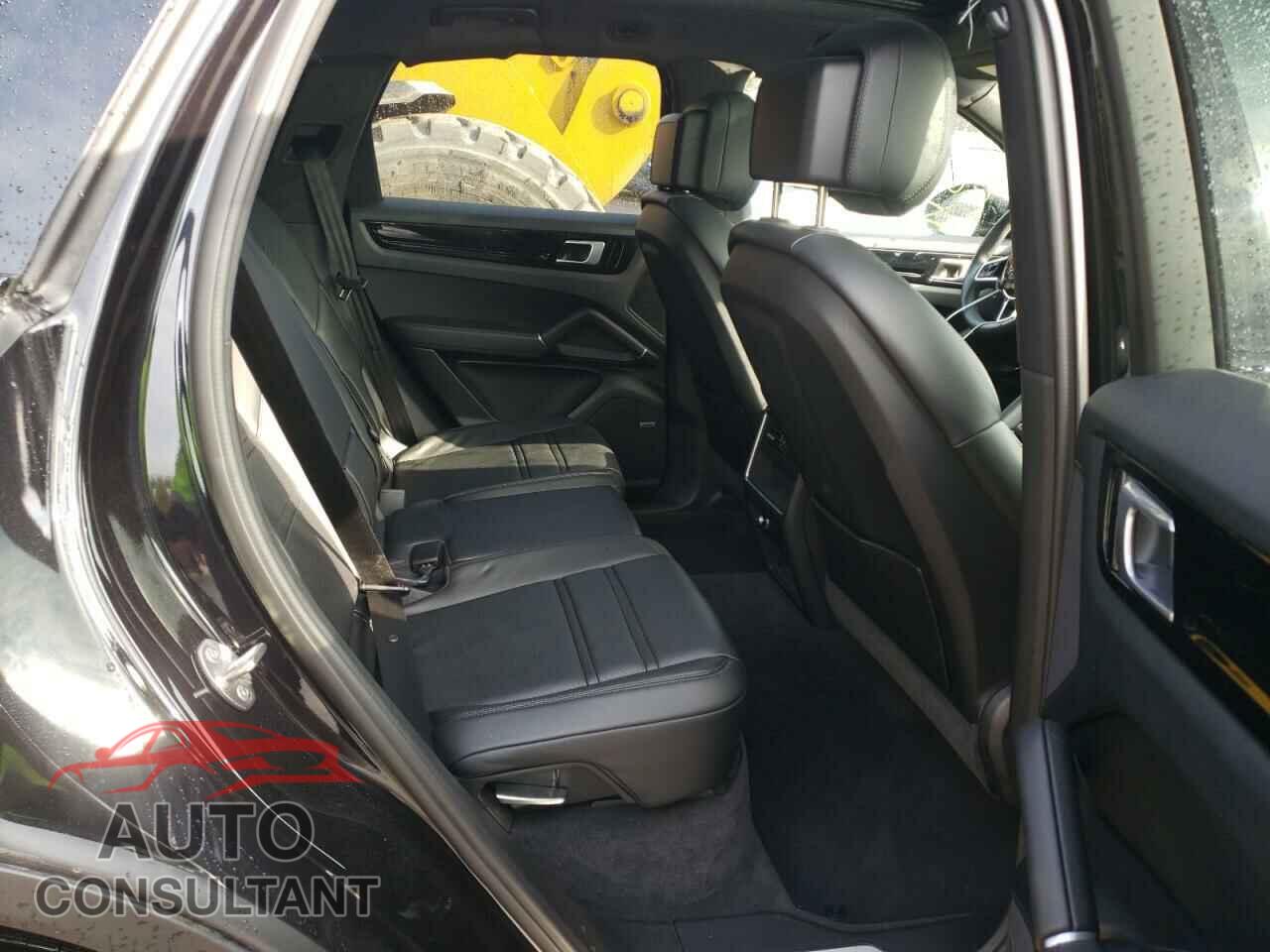 PORSCHE CAYENNE 2019 - WP1AA2AY1KDA01234