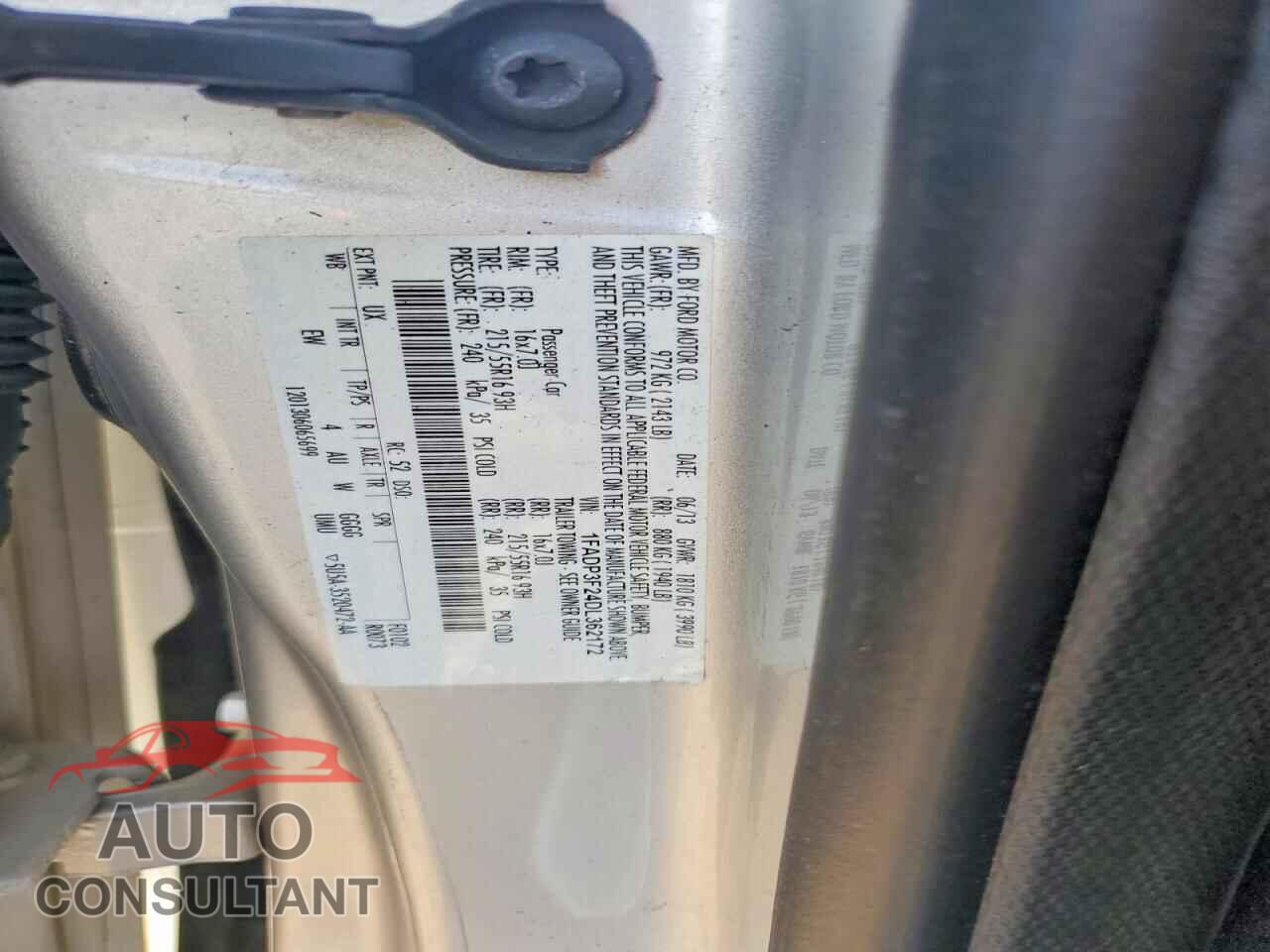 FORD FOCUS 2013 - 1FADP3F24DL362172