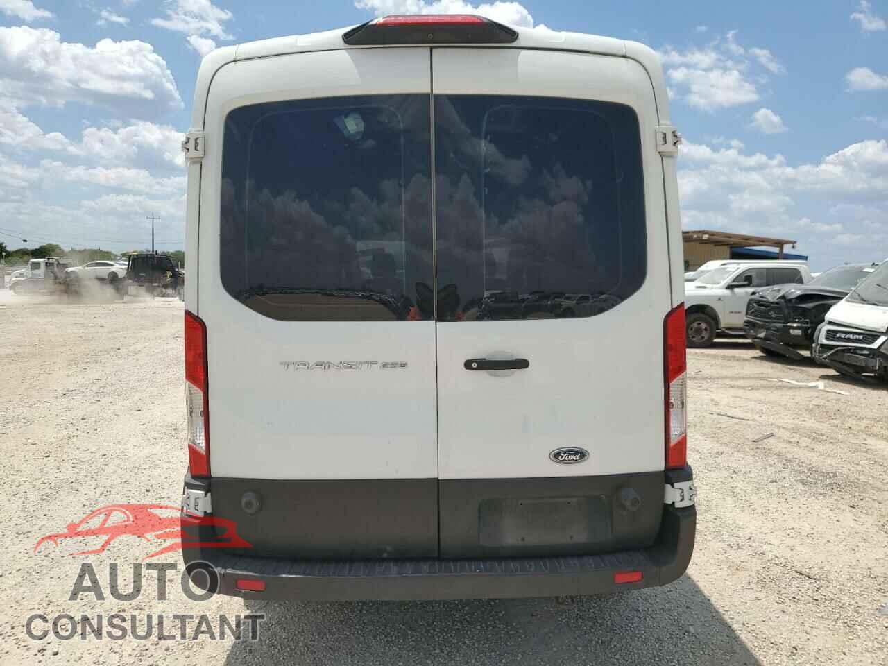 FORD TRANSIT 2019 - 1FTYR2CM2KKB07965