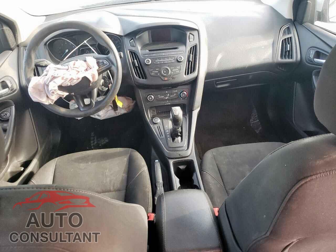 FORD FOCUS 2016 - 1FADP3F28GL259468