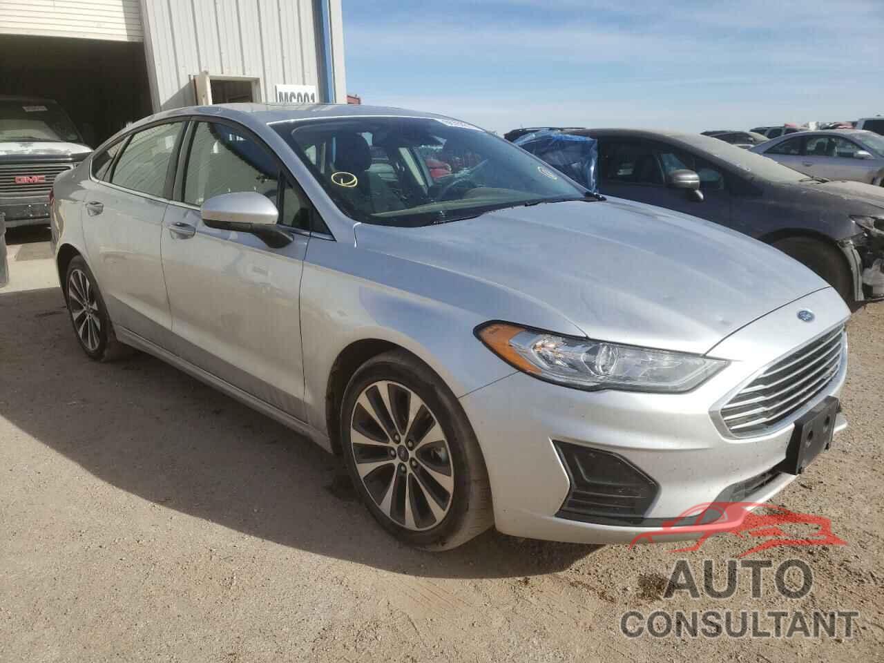 FORD FUSION 2019 - 3FA6P0T92KR271392