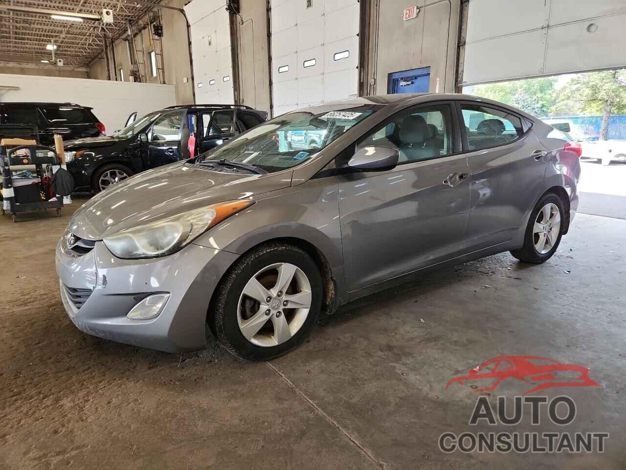 HYUNDAI ELANTRA 2013 - 5NPDH4AE9DH245478