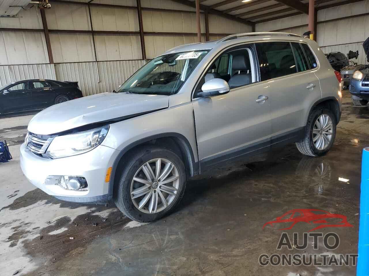 VOLKSWAGEN TIGUAN 2016 - WVGAV7AX2GW563368