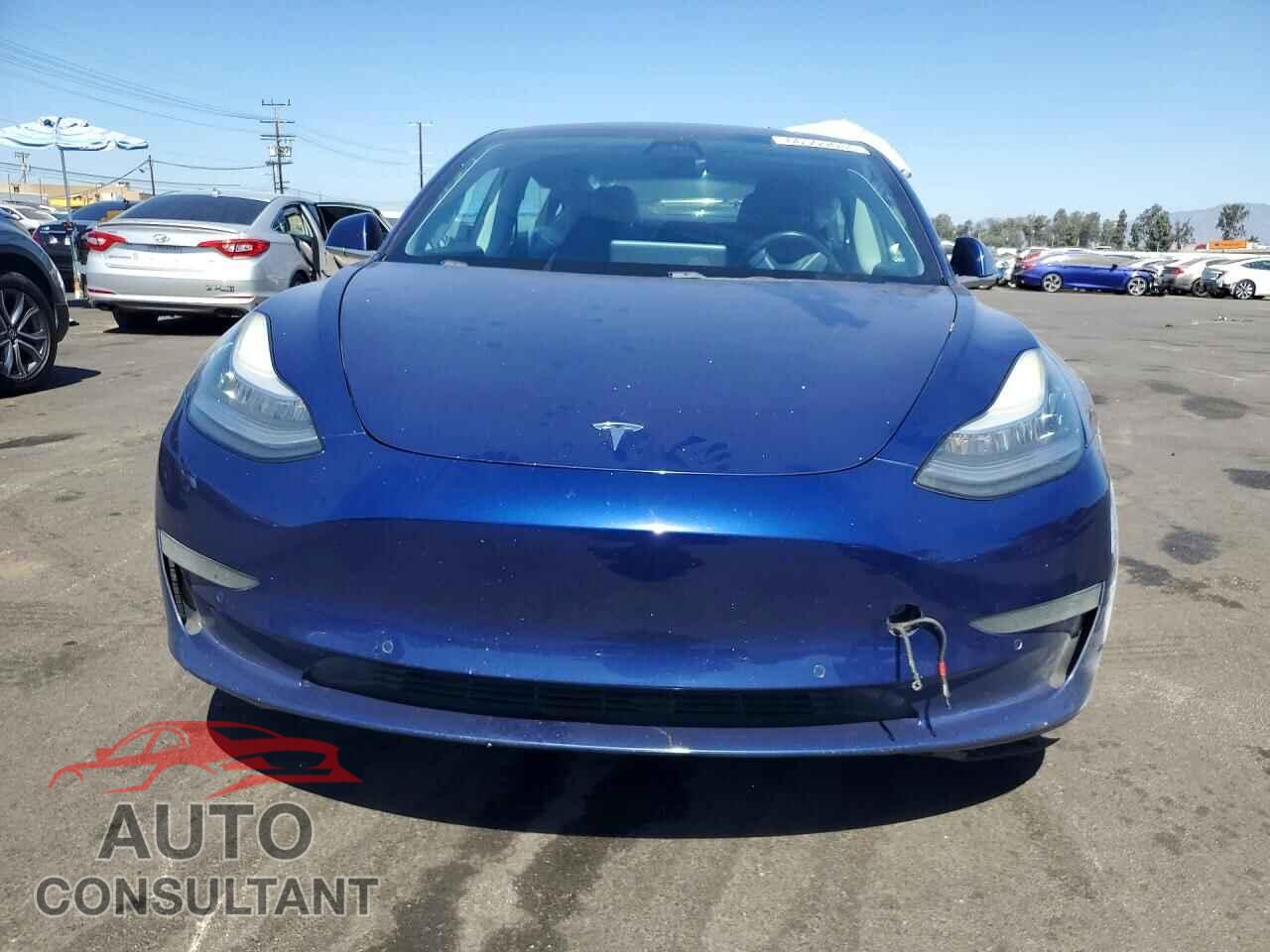 TESLA MODEL 3 2019 - 5YJ3E1EAXKF317309