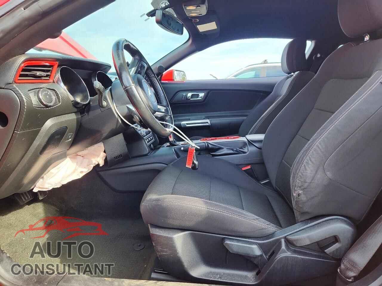 FORD MUSTANG 2017 - 1FA6P8AM1H5332197