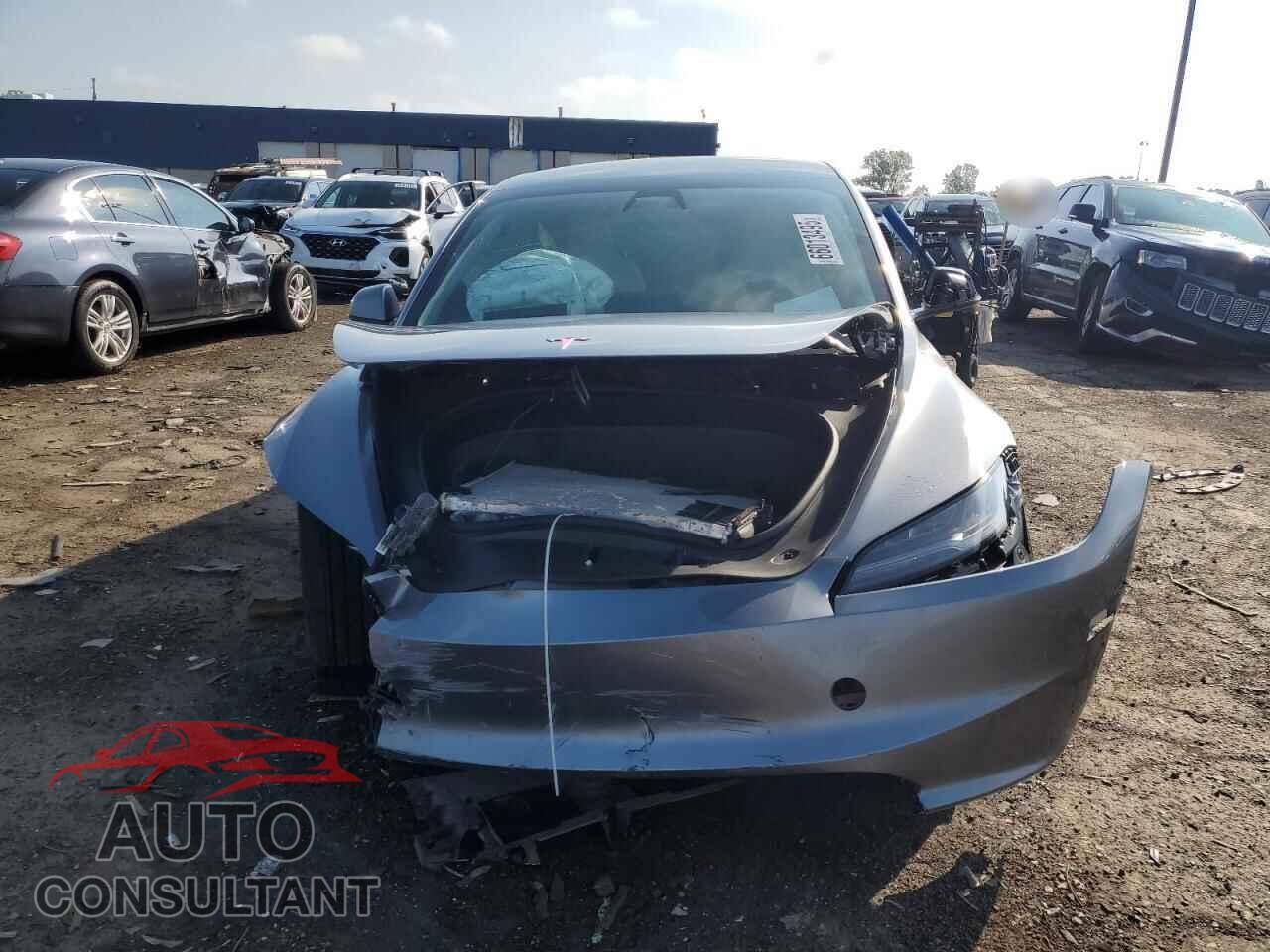 TESLA MODEL 3 2025 - 5YJ3E1EAXSF968990
