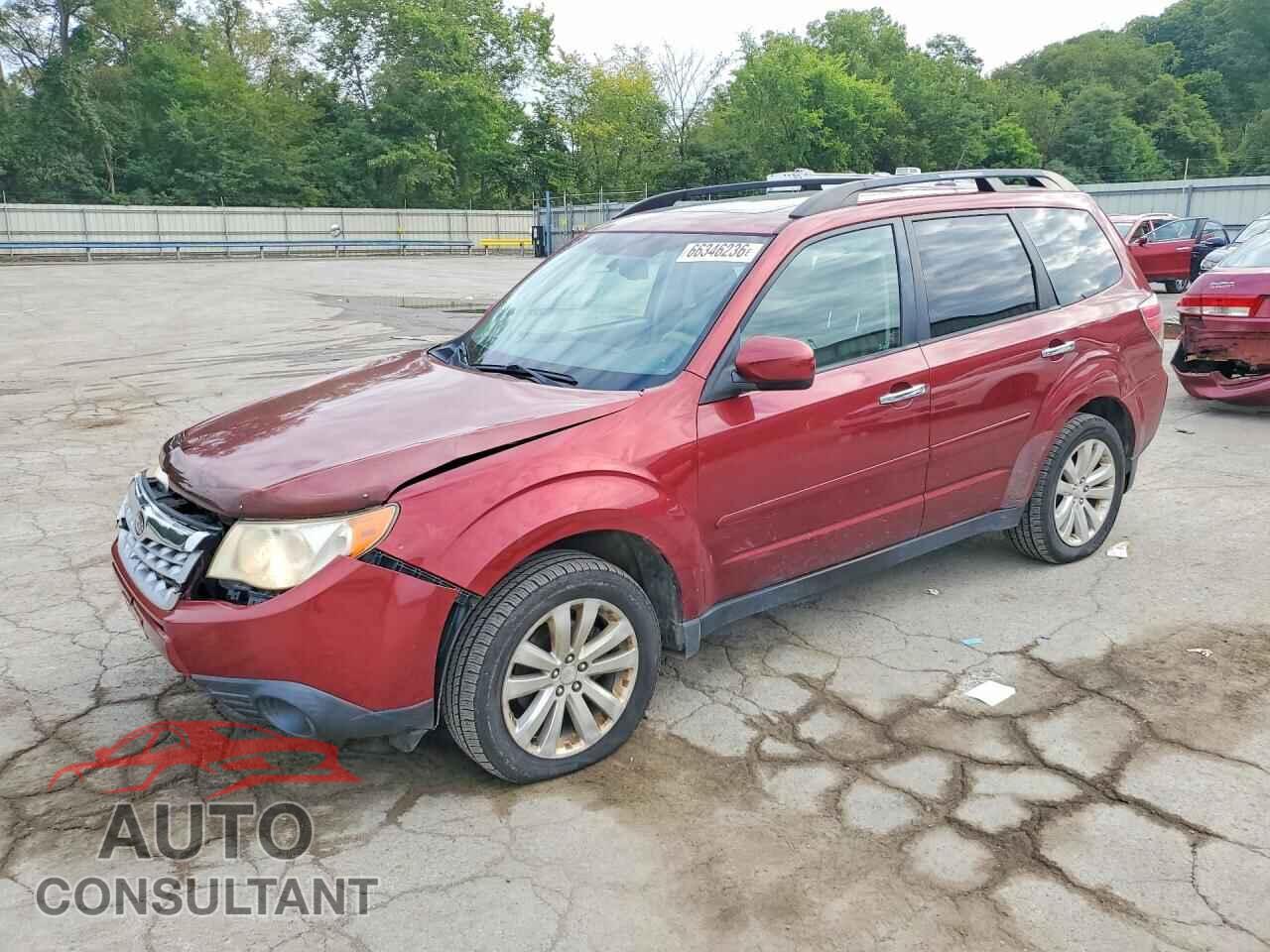 SUBARU FORESTER 2013 - JF2SHADC8DH443923
