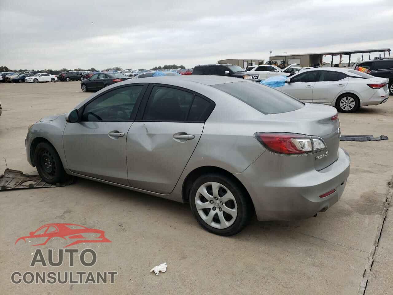 MAZDA 3 2011 - JM1BL1UF7B1396350