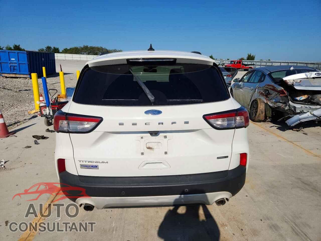 FORD ESCAPE 2020 - 1FMCU9DZ2LUA12884