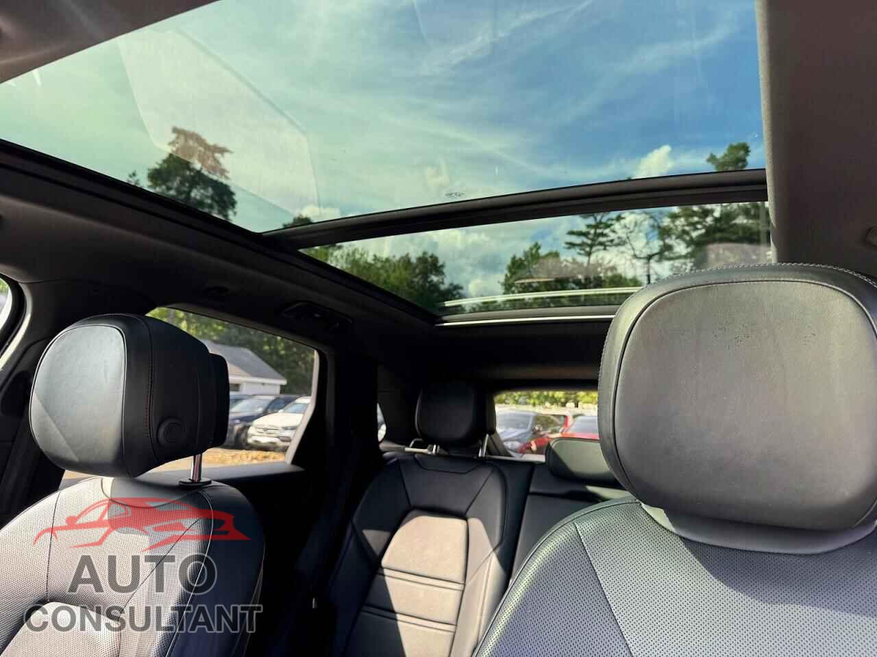 PORSCHE CAYENNE 2019 - WP1AA2AY9KDA07377