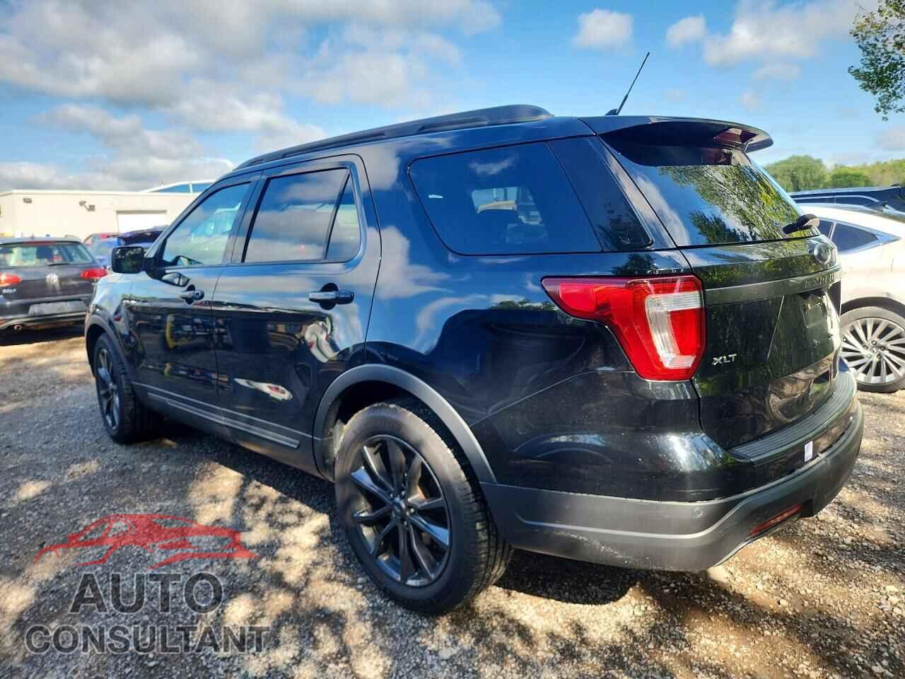 FORD EXPLORER 2018 - 1FM5K7D82JGB95595