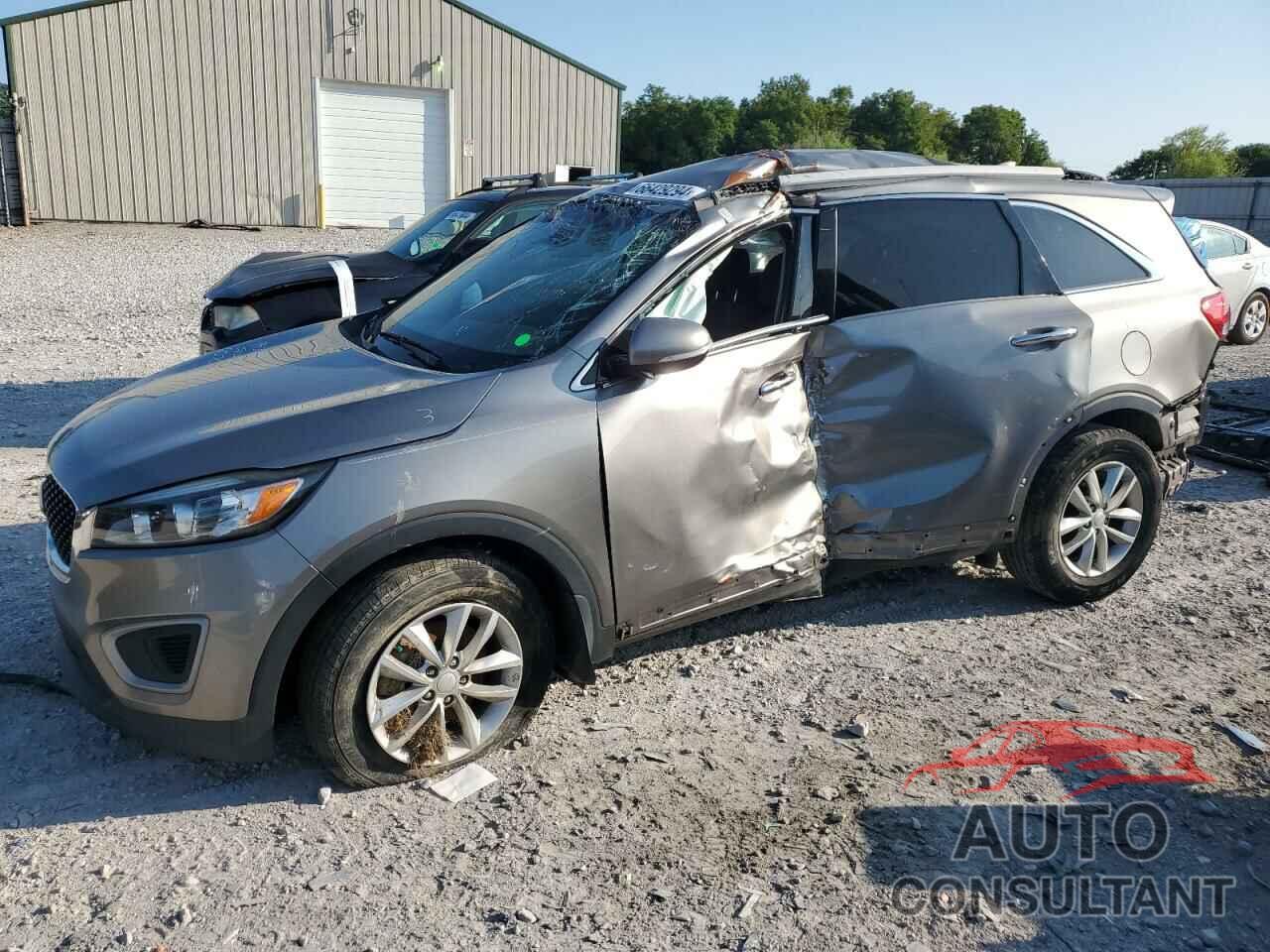 KIA SORENTO 2017 - 5XYPG4A35HG256070